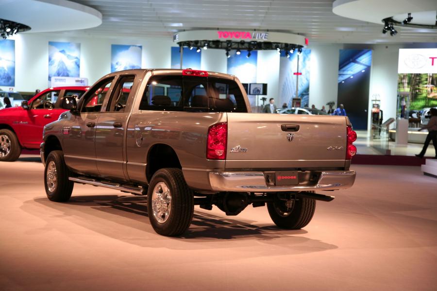 Dodge Ram Heavy Duty 2006 года  (фото 30 из 84)